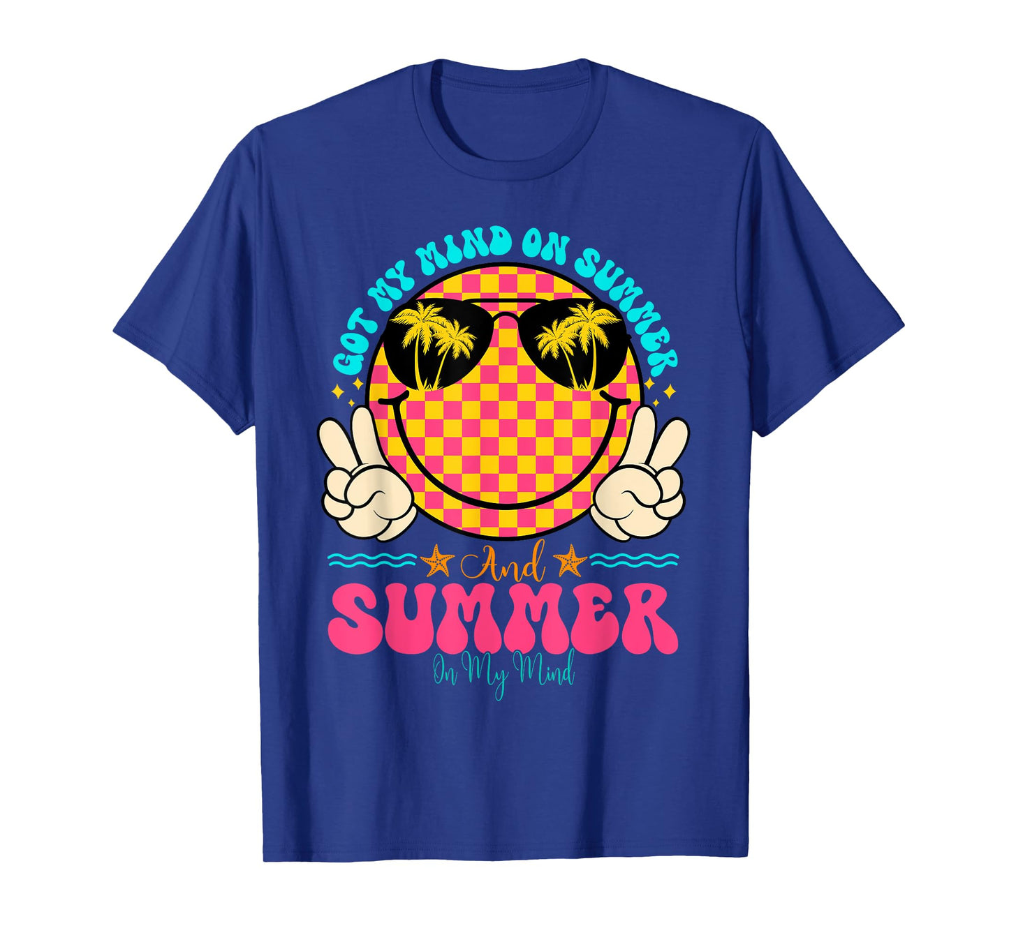 Groovy Happy Face Summer Vibes Got My Mind On Summer Teacher T-Shirt for Men Women