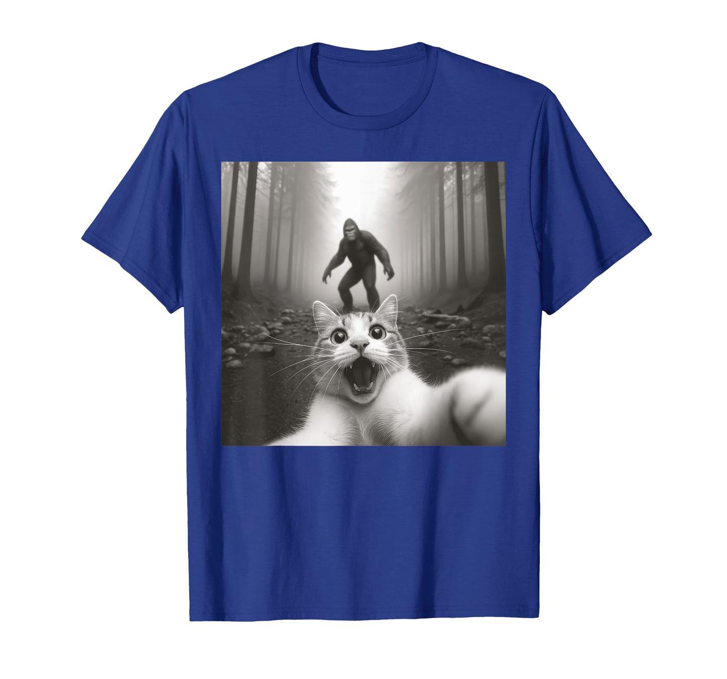 Funny Surprised Scared Cat Selfie T-Shirt