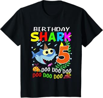 Birthday Shark 5 Years Old Boys and Girls 5th Birthday Gift T-Shirt