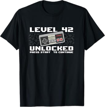 42 T shirts 1981 42nd Birthday Level 42 Unlocked Video Gamer T-Shirt