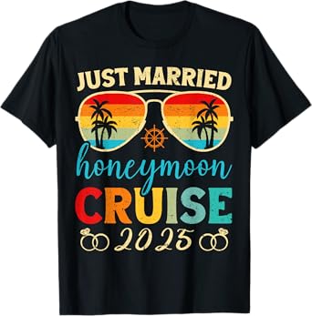 Funny Just Married Honeymoon Cruise 2025 For Couples Wedding T-Shirt