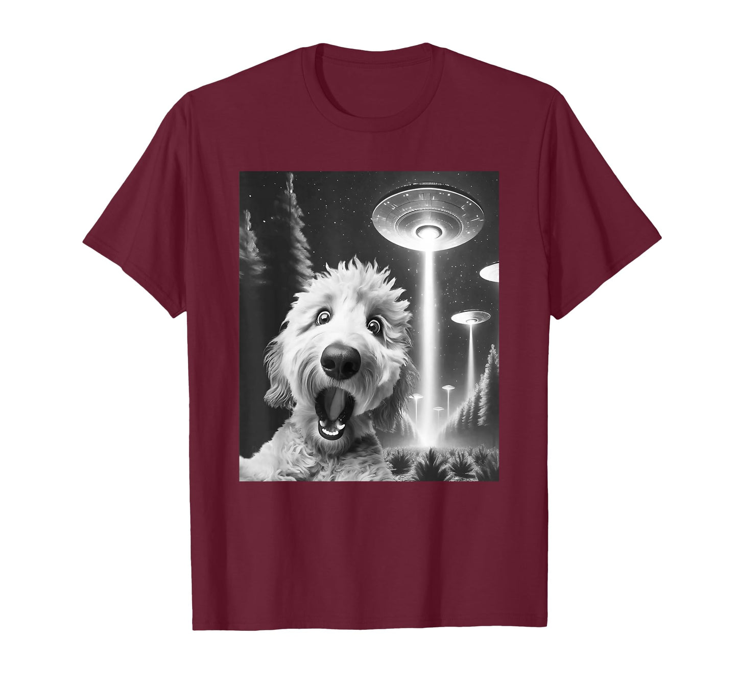 Funny Goldendoodle Alien UFO Taking a Selfie Dog Mom Dad T-Shirt