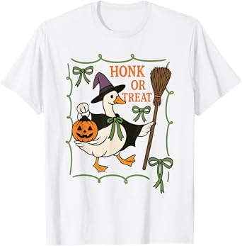 Toddler Goose Halloween Honk or Treat, Funny Spooky Vibes T-Shirt