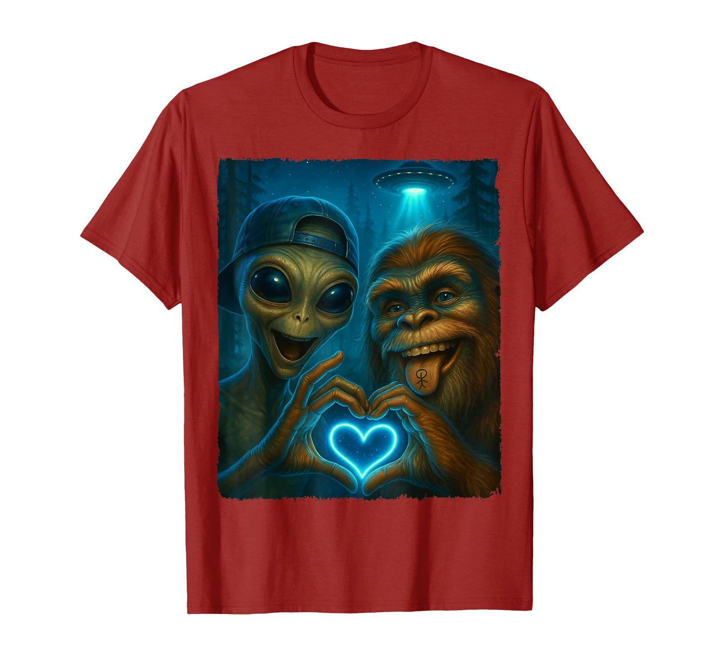 Bigfoot Alien UFO Sasquatch Love Funny Gifts Men Women Kid T-Shirt
