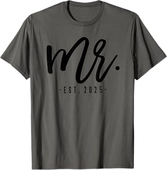 Engagement Party Husband & Wife Matching Couple Mr & Mrs Est. 2025 Just Married Wedding T-Shirt