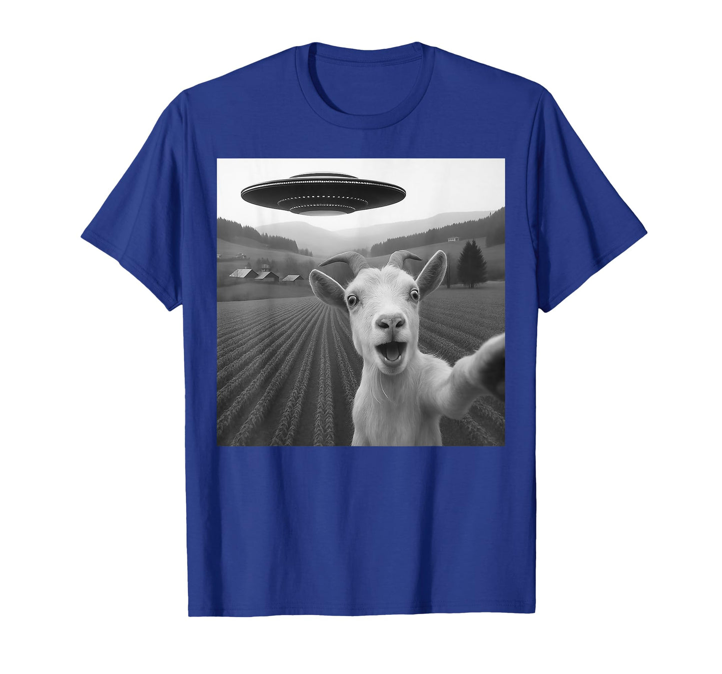 Goat Selfie with Alien UFO Funny Gifts for Men Women Boy Kid T-Shirt