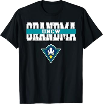 UNCW Arch Vintage Retro College Grandma Arch Vintage Design T-Shirt