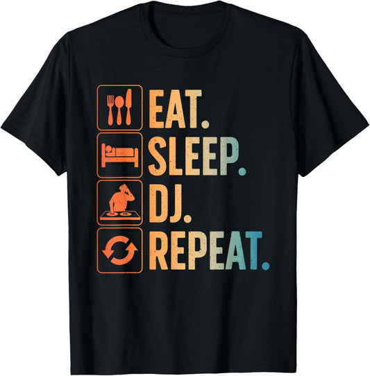 Cool DJ Art For Men Women Disc Jockey Music Producer EDM DJ T-Shirt