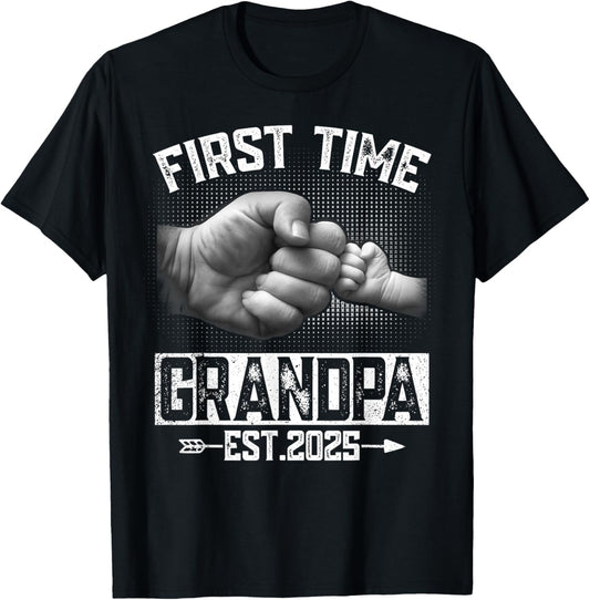 First Time Grandpa 2025 Fist Bump New Grandpa Father's Day T-Shirt