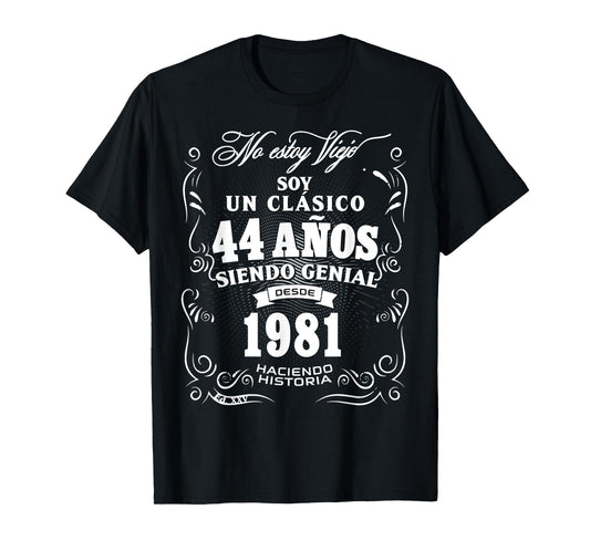 44th Birthday gift for Men in Spanish Regalo cumpleanos 44 T-Shirt