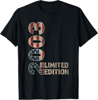 22th Birthday Gift men Vintage born 2003 turning 22 Year Old T-Shirt