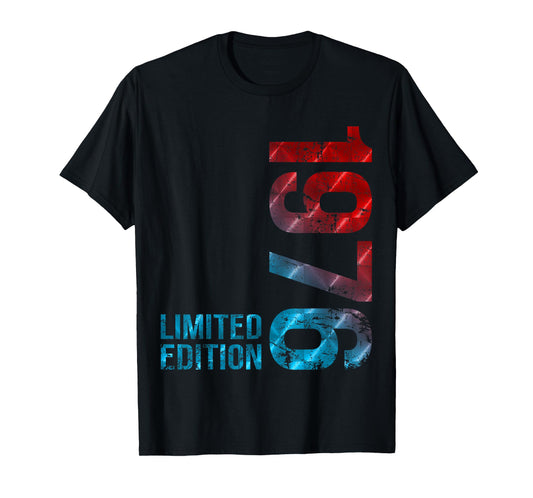 49th Birthday Man Woman 49 Years Decoration 1976 Gifts Funny T-Shirt