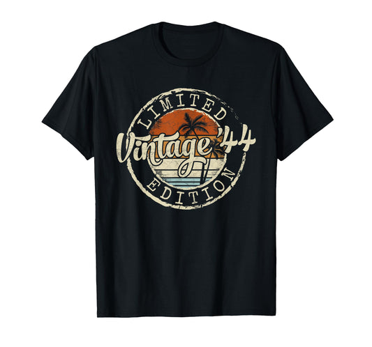 Vintage 1944 81st Birthday Gifts For Men Women 81 Year Old T-Shirt