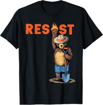 Vintage The Resist Bear Meme For Women & Men T-Shirt