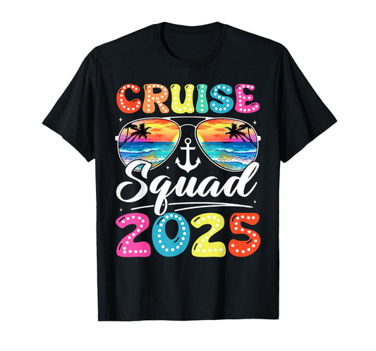 Cruise Squad 2025 Family Friends Vacation Cruising Groovy T-Shirt