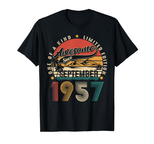 Funny 67 Years Old Vintage September 1957 67th Birthday Men T-Shirt