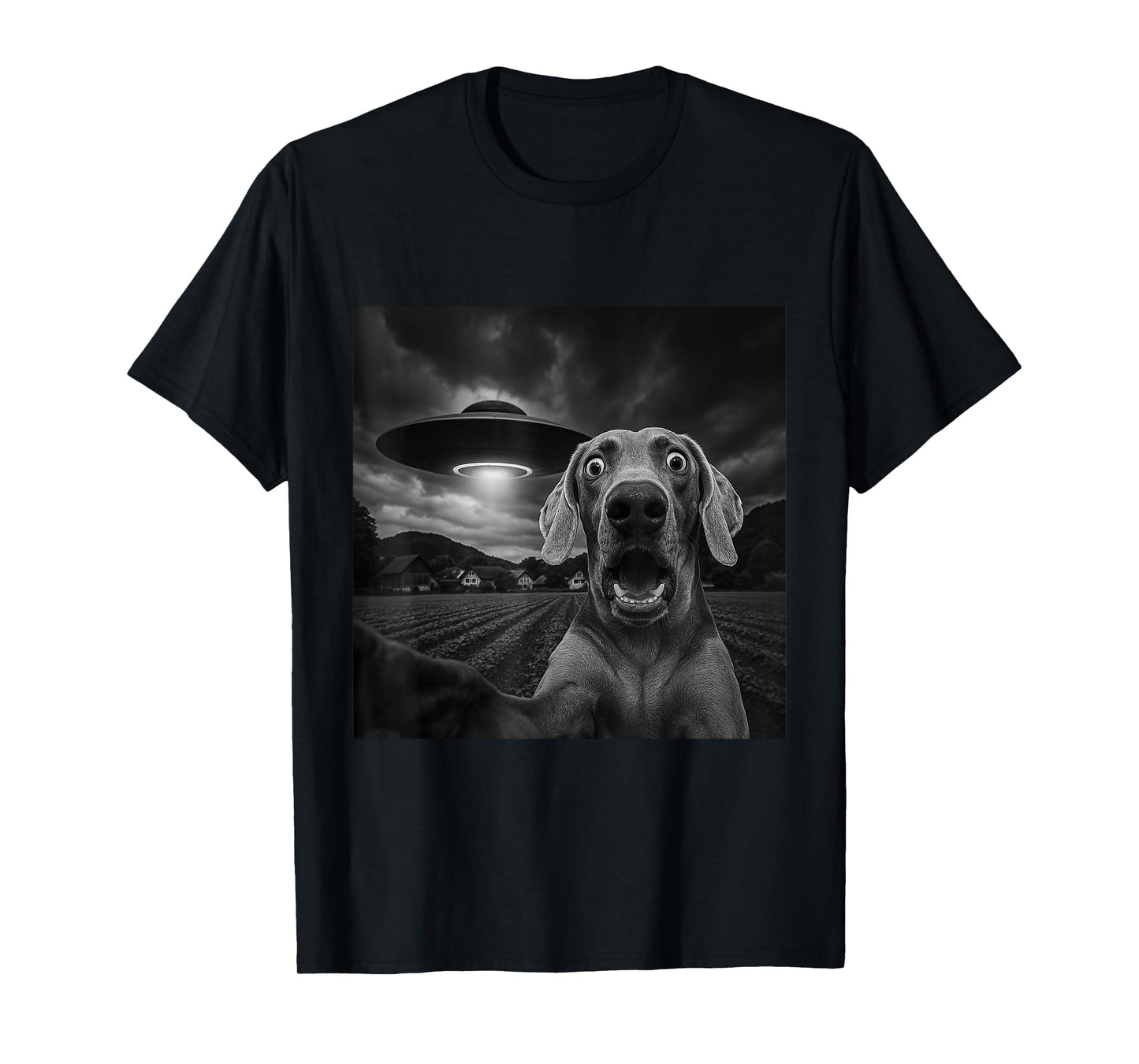 Weimaraner UFO Encounters Selfie T-Shirt