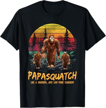 Retro Papa Squatch Like A Grandpa Funny Bigfoot Sasquatch T-Shirt