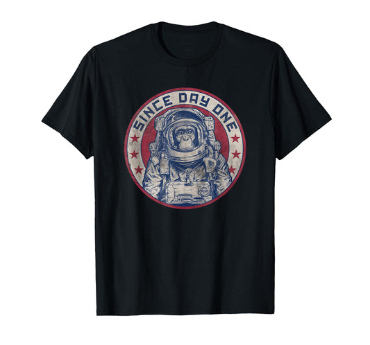 Astronaut Monkey Space Funny Humor Meme Chimpanzee Chimp T-Shirt