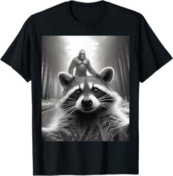 Funny Tee Scared Raccoon Selfie Bigfoot Gift Mens Womens kid T-Shirt