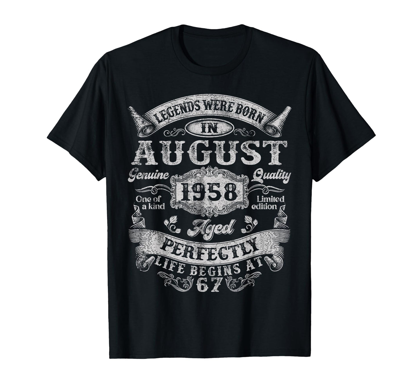 Legends Were Born In August 1958 Vintage 67th Birthday Men T-Shirt