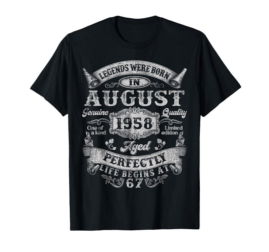 Legends Were Born In August 1958 Vintage 67th Birthday Men T-Shirt