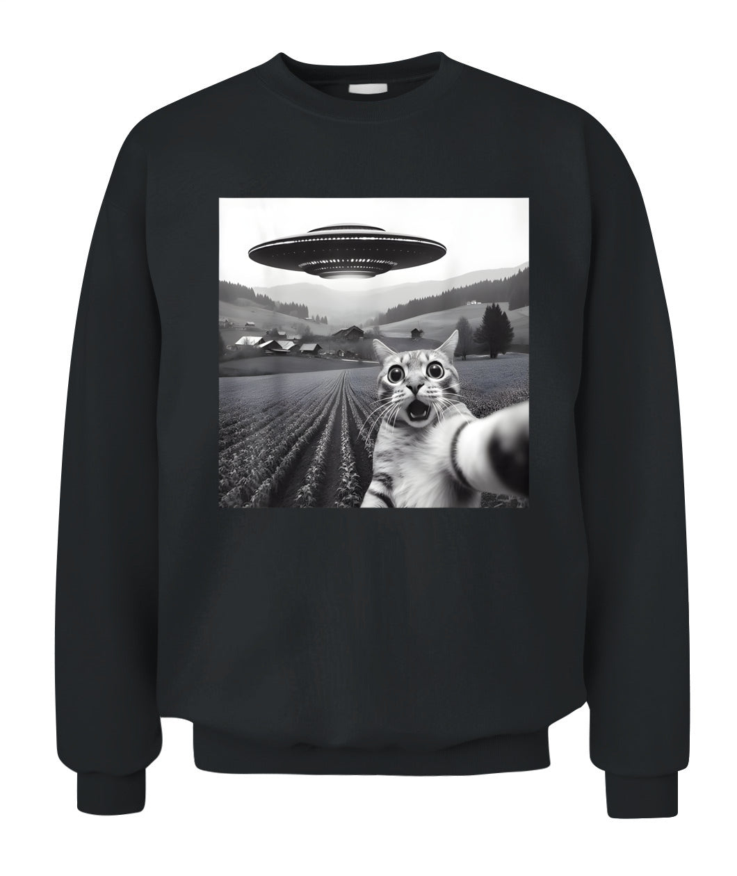 Cat Selfie With Alien UFO Funny Cat Gifts For Men Women Kid T-Shirt