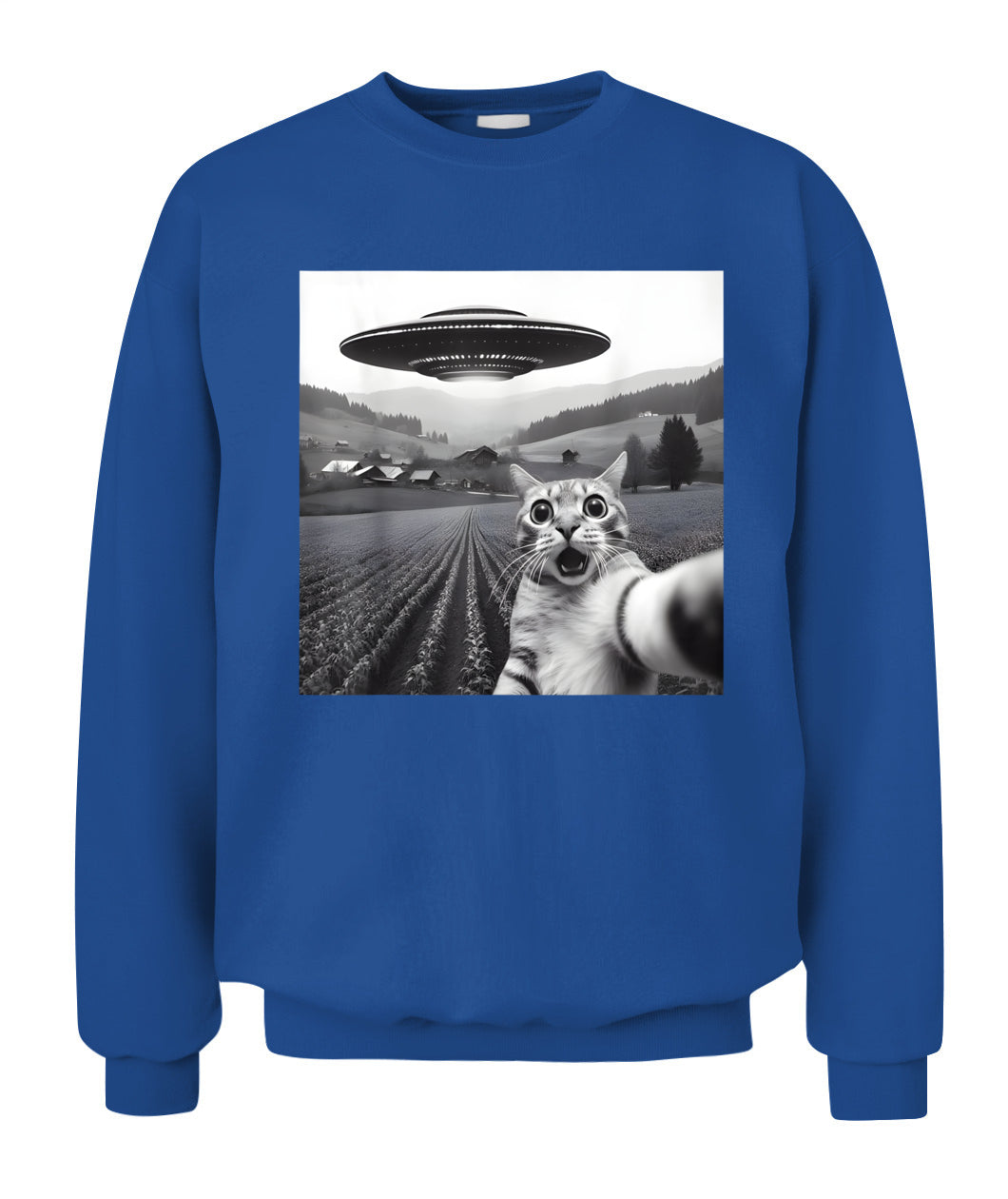 Cat Selfie With Alien UFO Funny Cat Gifts For Men Women Kid T-Shirt