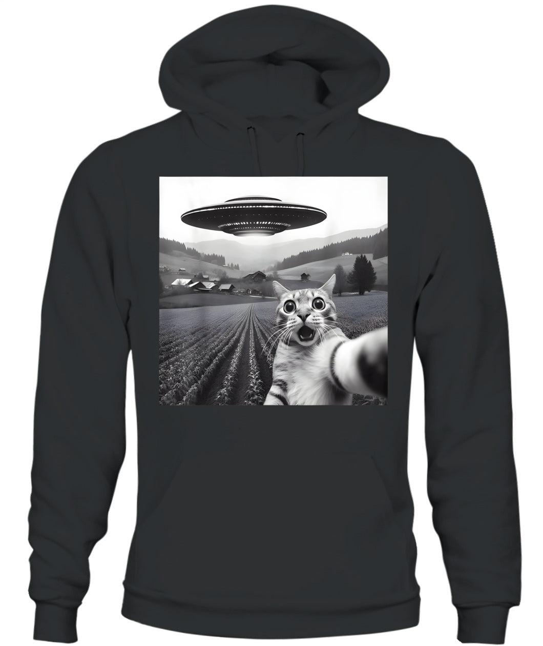 Cat Selfie With Alien UFO Funny Cat Gifts For Men Women Kid T-Shirt